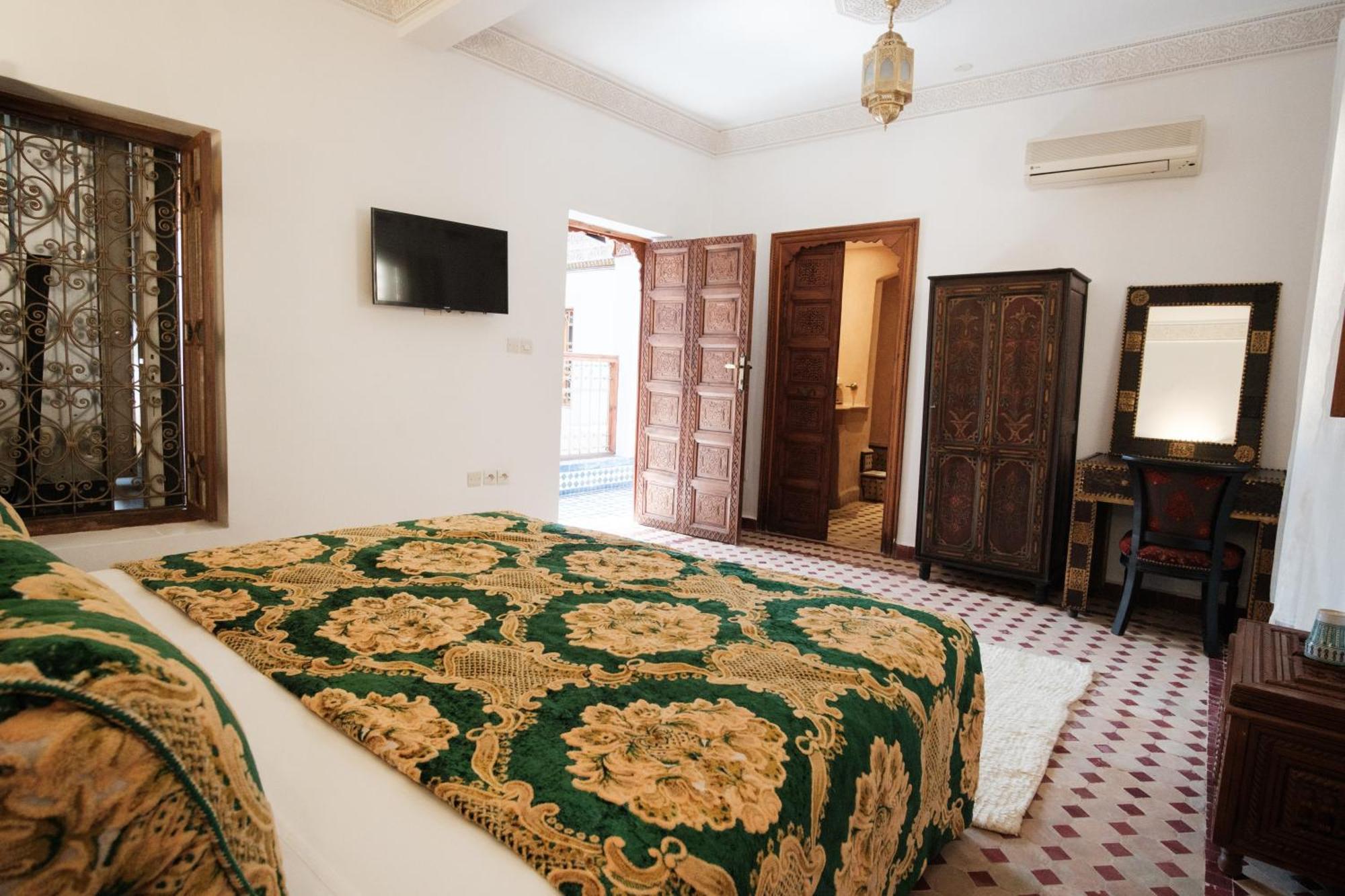 Riad Dar Laura Fez Kültér fotó